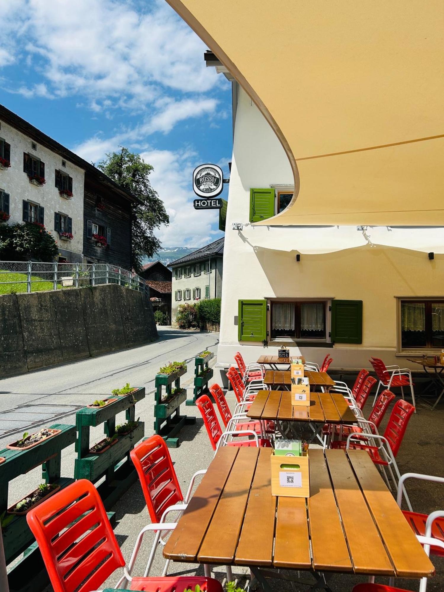 Gasthaus Roessli Versam Exterior photo